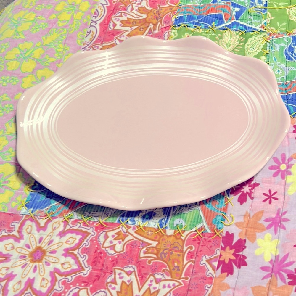 Temp-Tations Teapot Platter Brand New Pink